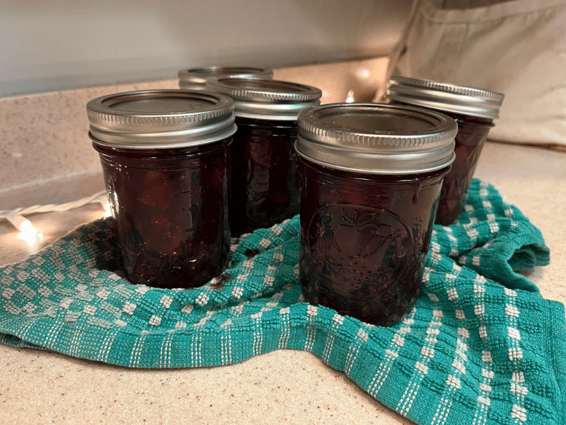 Delicious Christmas Jam: Canning Cranberry Jam Recipe (2) Delicious Christmas Jam: Canning Cranberry Jam Recipe (2)